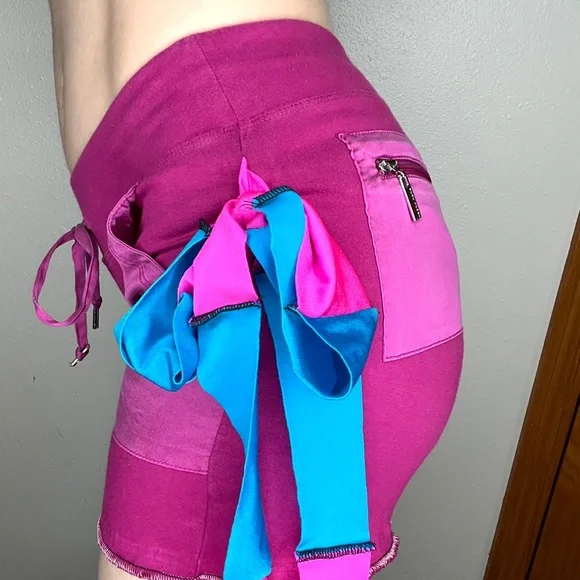 Pink Bow Shorts Size XS Blue Booty Festival Handmade Cotton Fringe Upcycled Y2k - Picture 5 of 11